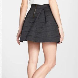 devlin Prim Pleated Ripple Texture Skirt NWT